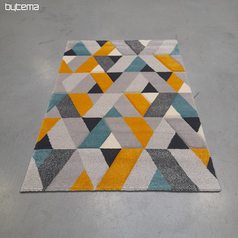 Children's piece rug triangles