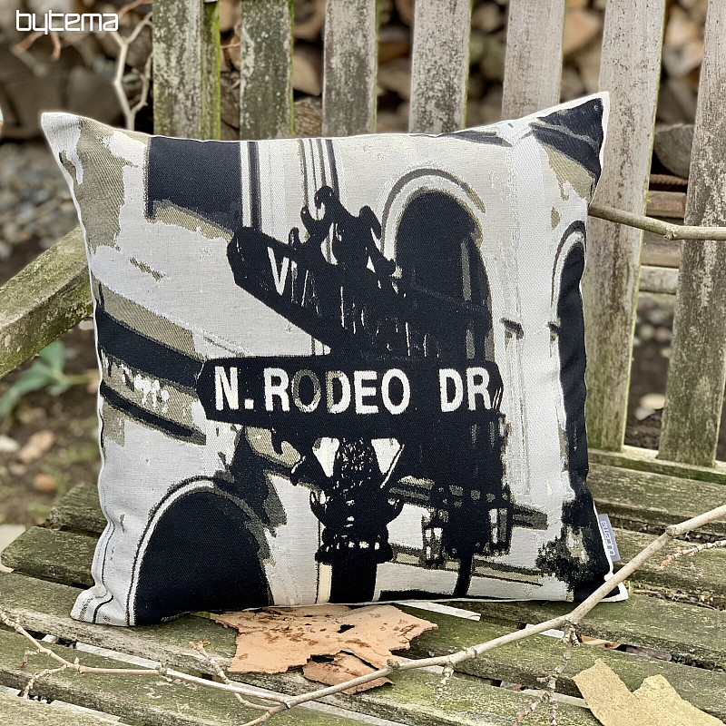 Tapestry pillowcase VIA RODEO