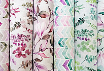 Spring begins! Home accessories and fabrics full of colorful flowers