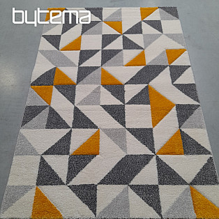 Children's piece rug triangles