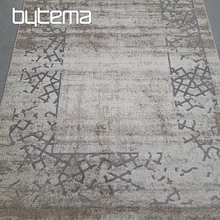 SAGA rectangular and ornamental piece carpet