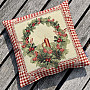 Christmas tapestry cover CHRISTMAS WREATH 1